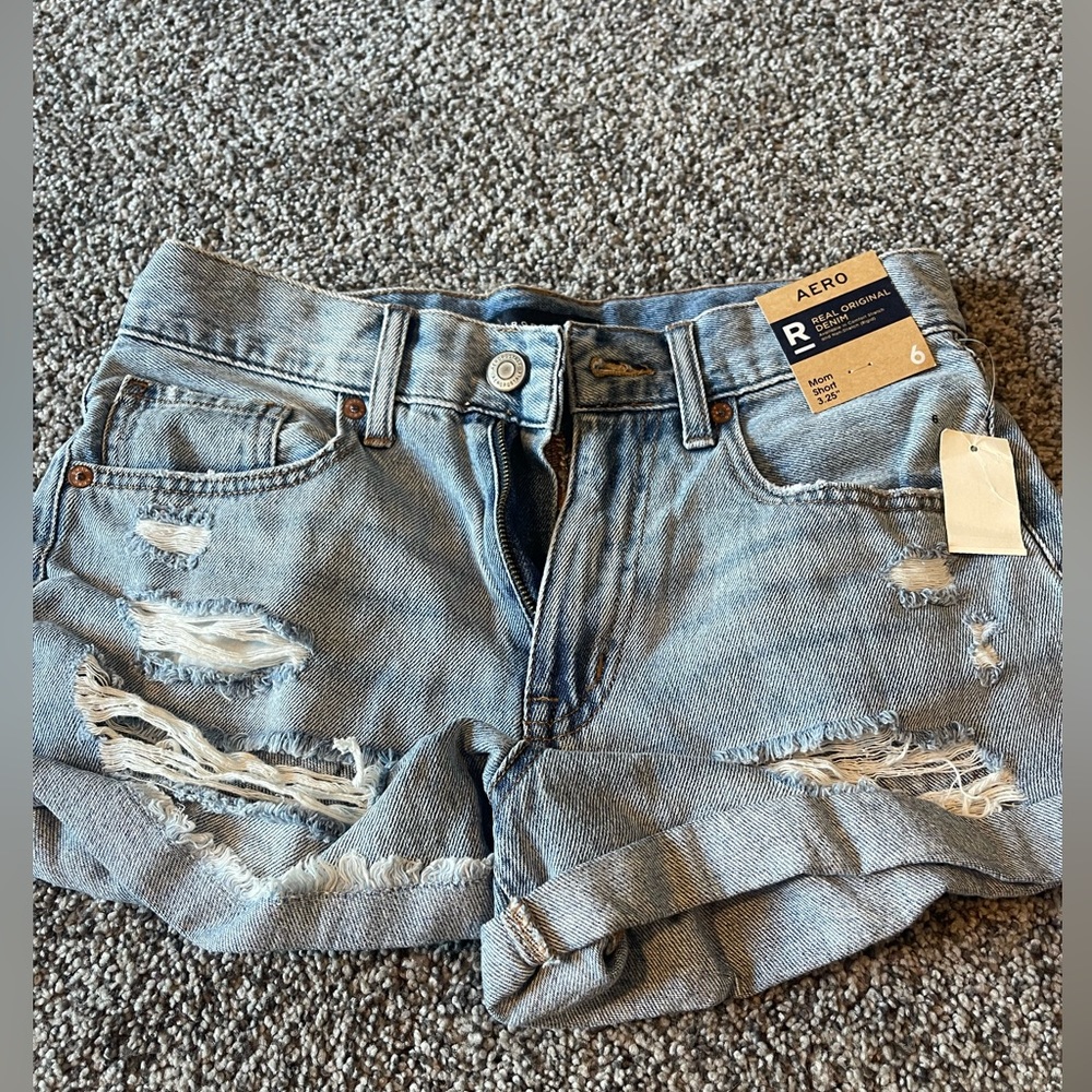 Aeropostale mom shorts, size 6